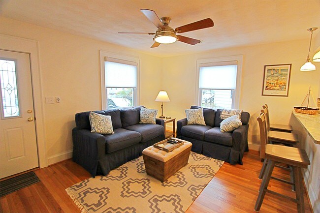 Primary Photo - 418 Terrace Ave