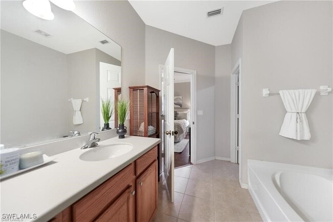 Building Photo - 9909 Gladiolus Preserve Cir