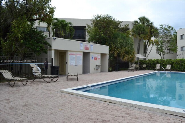 Building Photo - 8005 SW 107th Ave