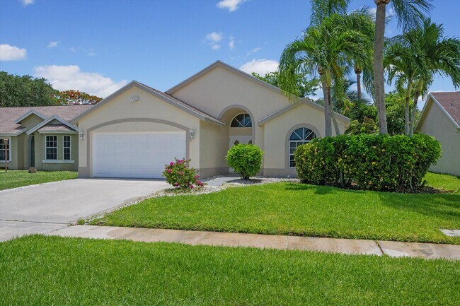 Building Photo - 12781 Meadowbreeze Dr
