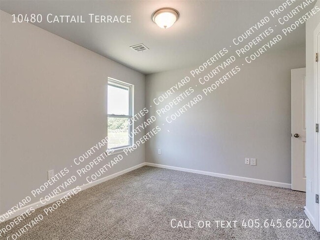 Building Photo - 10480 Cattail Ter
