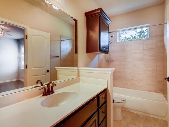 Building Photo - 215 Reveille Rd