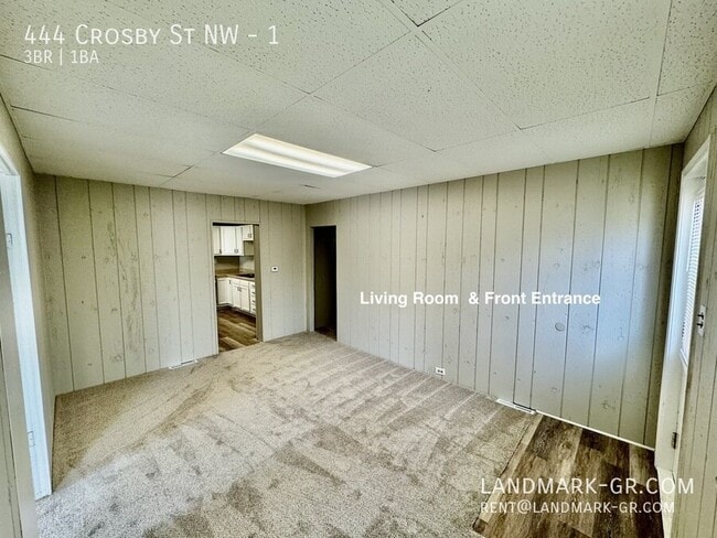 Building Photo - 444 Crosby St NW