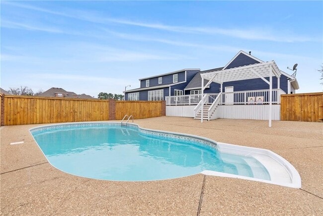 Building Photo - 5307 S Bellview Rd