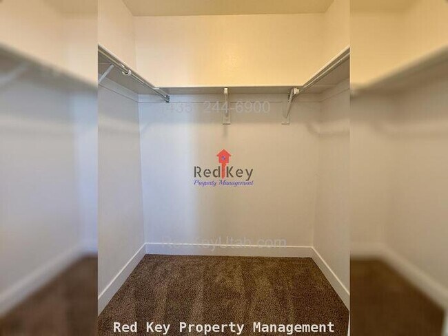 Building Photo - Lucerne PI Single Family Home