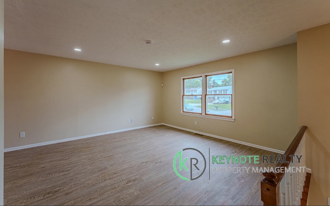 Building Photo - 1467 Hazelgrove Dr