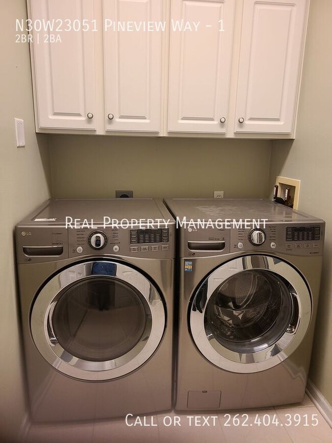 Building Photo - N30W23051 Pineview Way