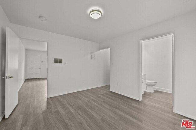 Building Photo - 14333 Haynes St