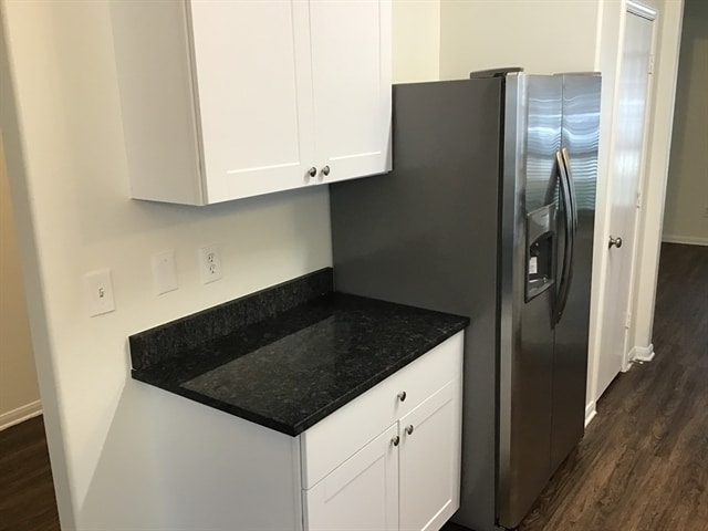 Building Photo - 2543 Fox River Ln