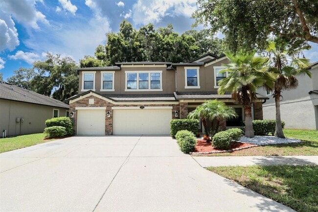 Building Photo - 1208 Oakcrest Dr