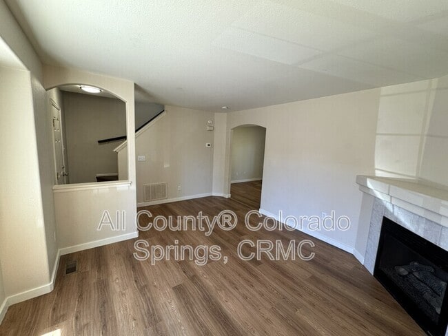 Building Photo - 235 Ellers Grove