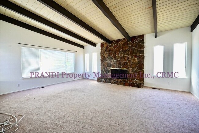 Building Photo - 151 Dominican Dr
