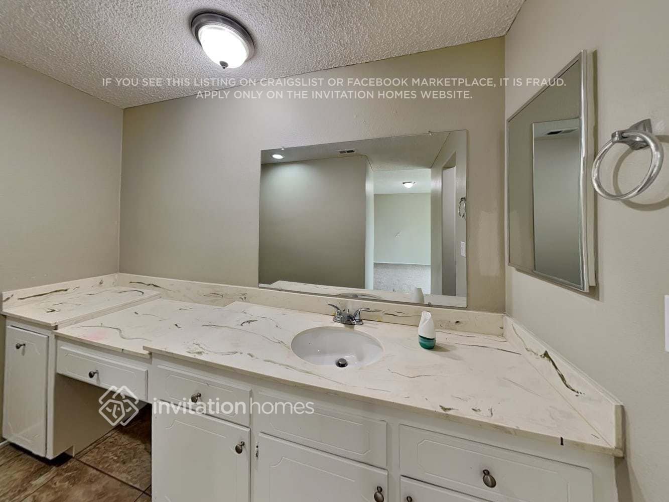 Building Photo - 25073 Lamayo Ave