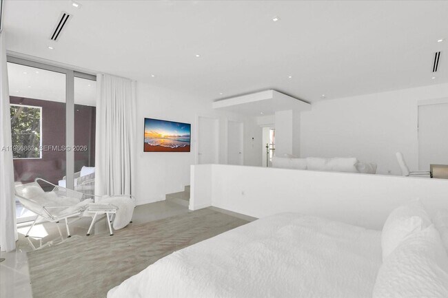 Building Photo - 7830 Atlantic Way