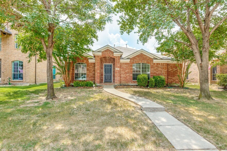 Building Photo - 1117 Red Hawk Dr