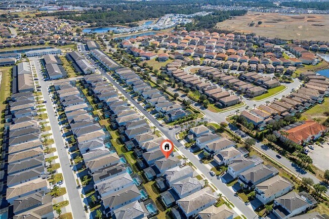 Building Photo - 7336 Oakmoss Loop