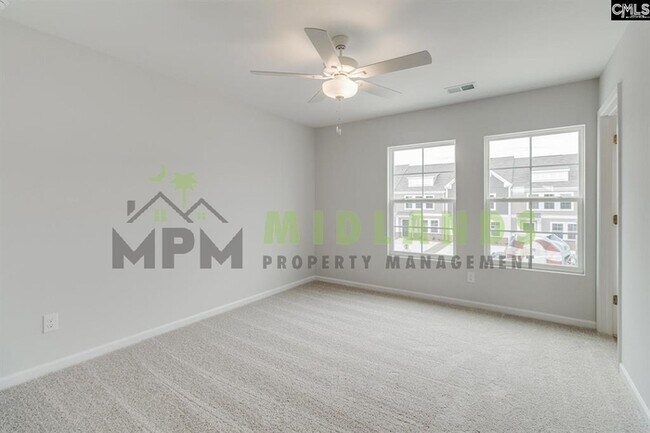 Building Photo - 3068 Harborview Dr