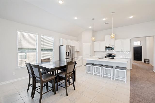 Building Photo - 5490 Mourning Dove Dr