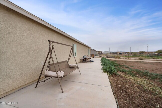 Building Photo - 17213 N Christensen Rd