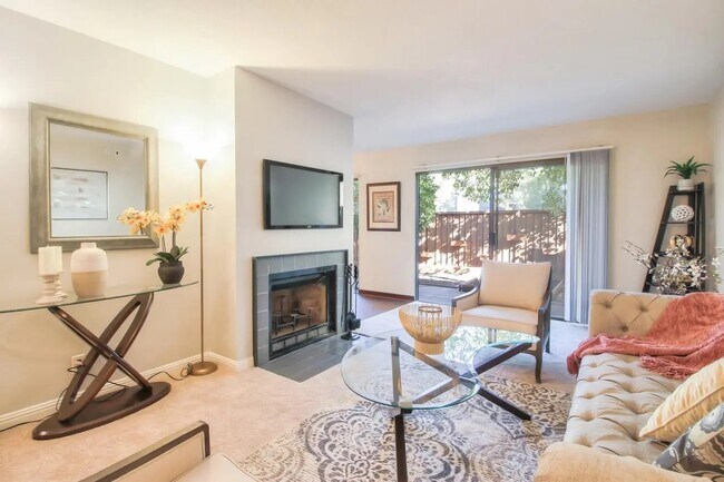 Building Photo - 1391 Gazdar Ct