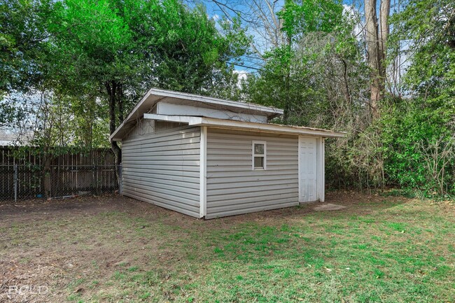 Building Photo - Anderson Island - 3BD/1BA - Available now!