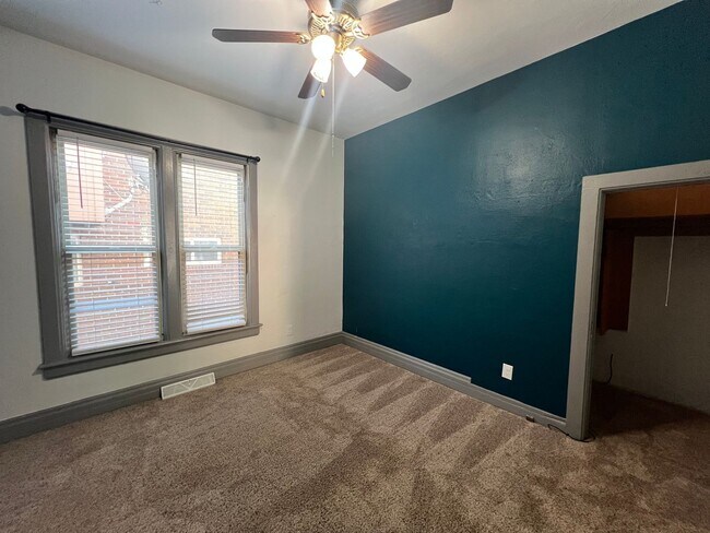 Building Photo - Historic Home Close to Downtown Loveland!
