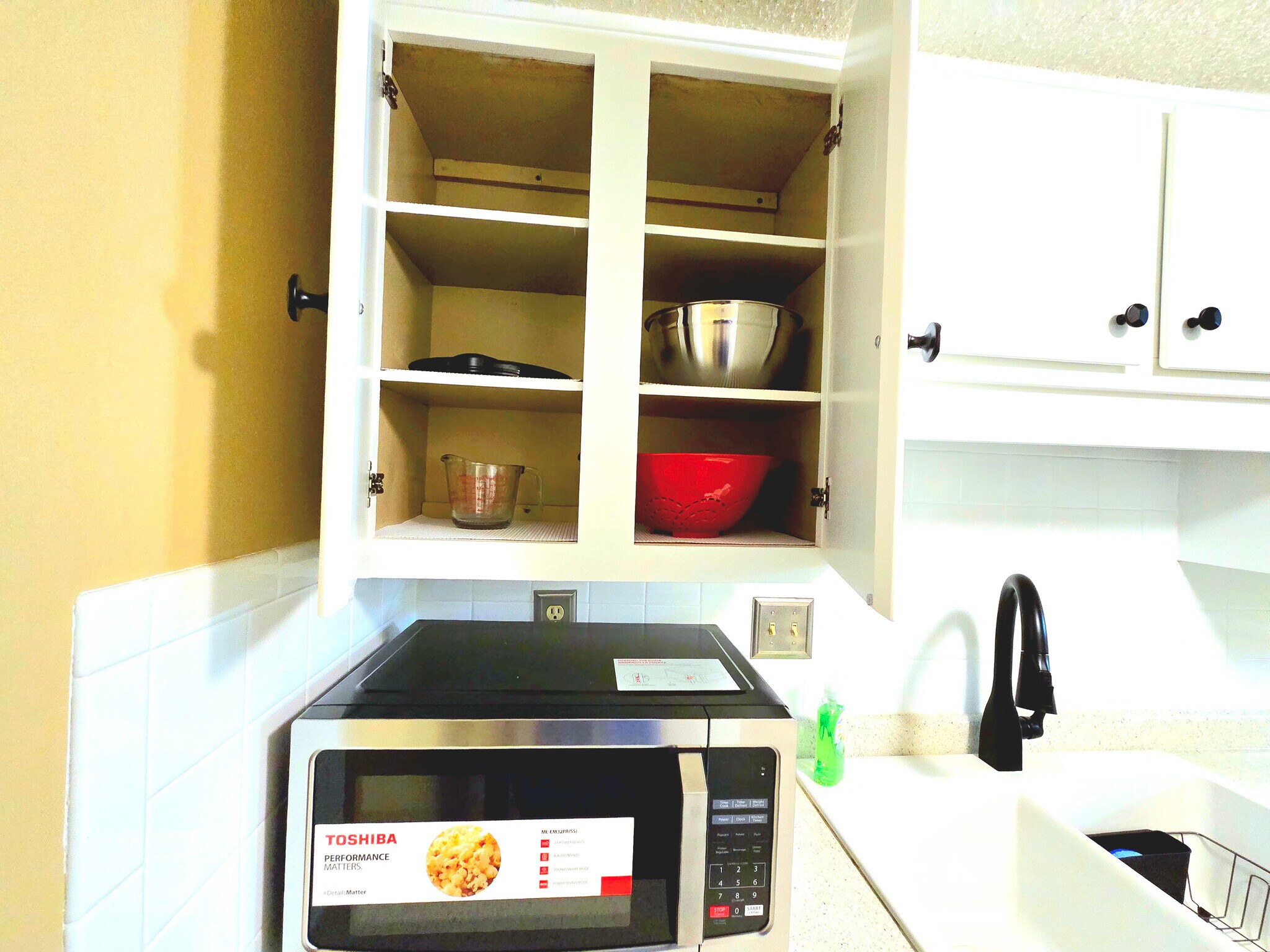 Building Photo - 3034 SW Lydia Ave