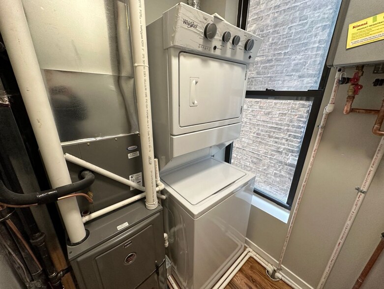 Utility Room with In-Unit Laundry/Central Heat and AC - 3513 N Sheffield Ave
