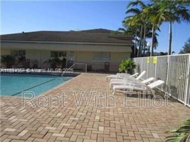 Building Photo - 3600 N 56th Ave