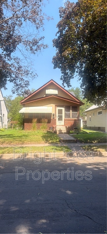 Building Photo - 969 Lawson Ave E