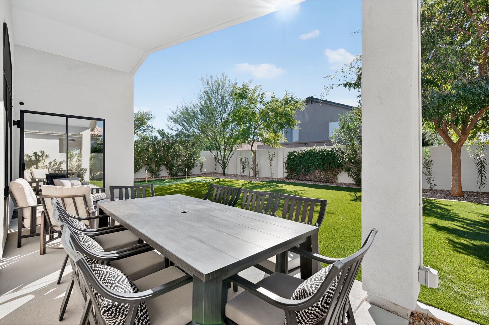 Building Photo - 7449 E Whistling Wind Way