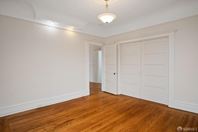 Building Photo - 206 Vicksburg St