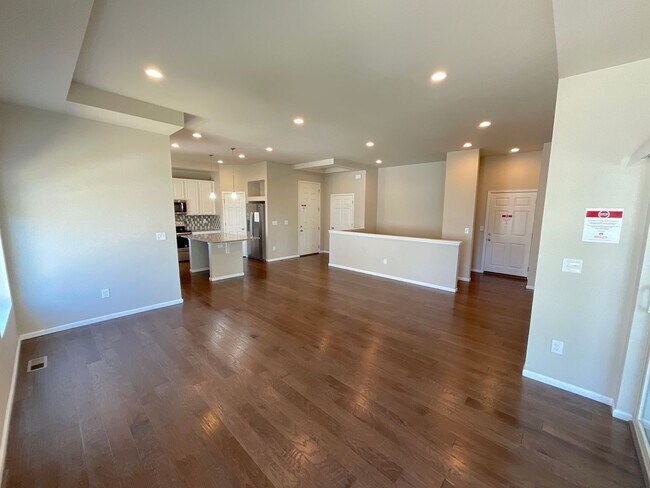 Building Photo - 3 Bedroom Home Available Near Marksheffel ...