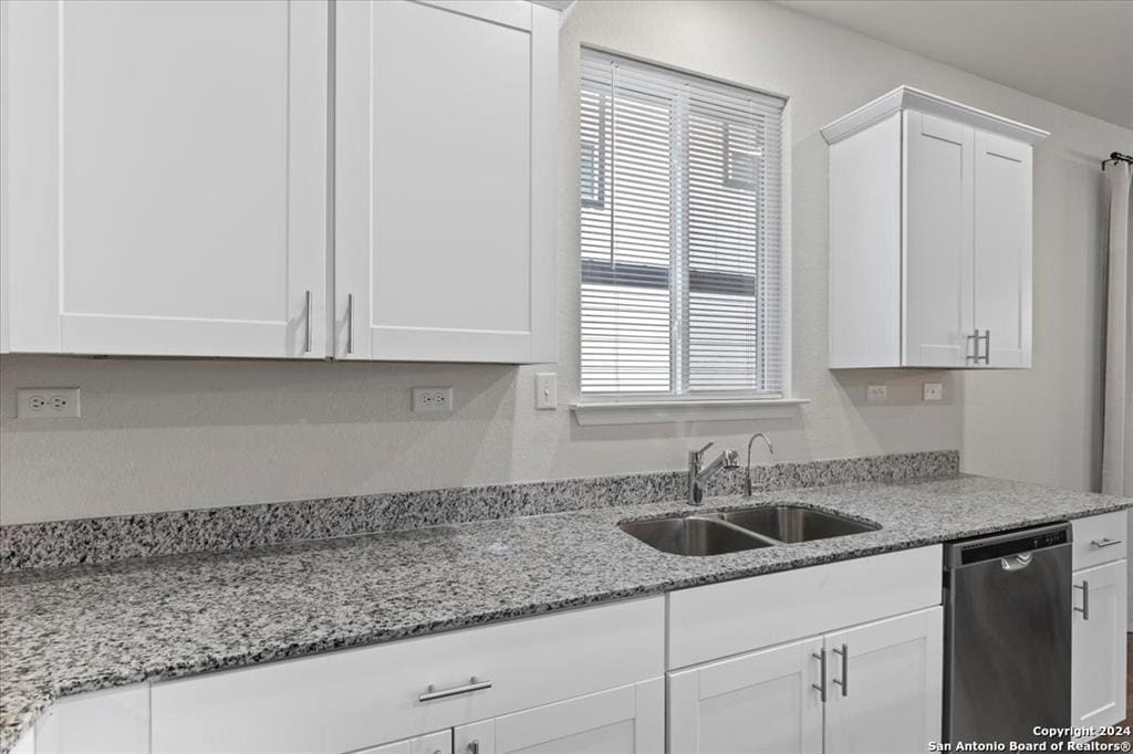 Building Photo - 808 Beacon Hts