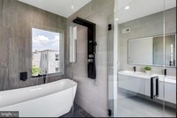 Building Photo - Brand New Luxury Home Brewerytown