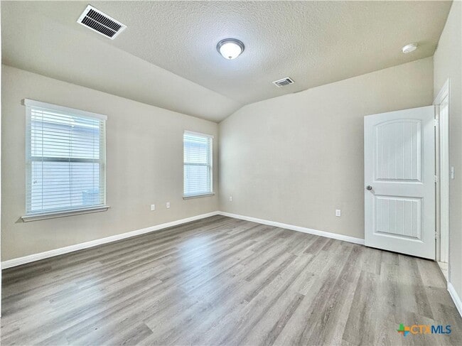 Building Photo - 1024 Britt Ln