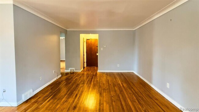 Building Photo - 21519 Kingsville St