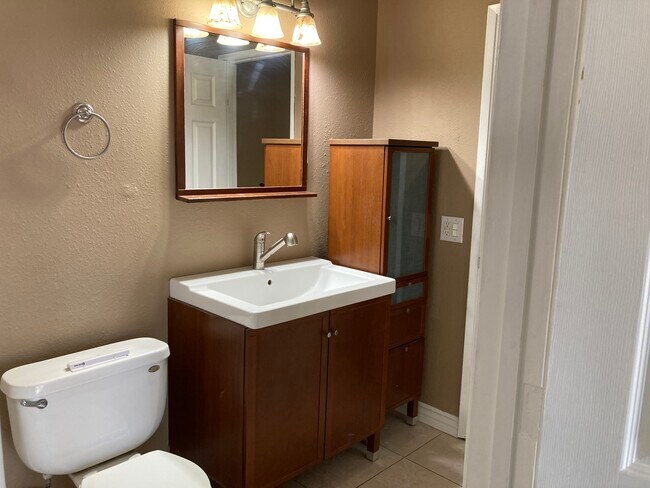 Building Photo - 3100 Andre Ln