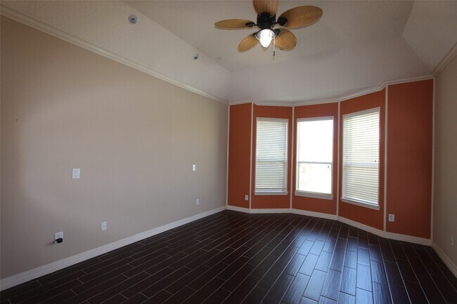 Building Photo - 1410 Caine Hill Ct