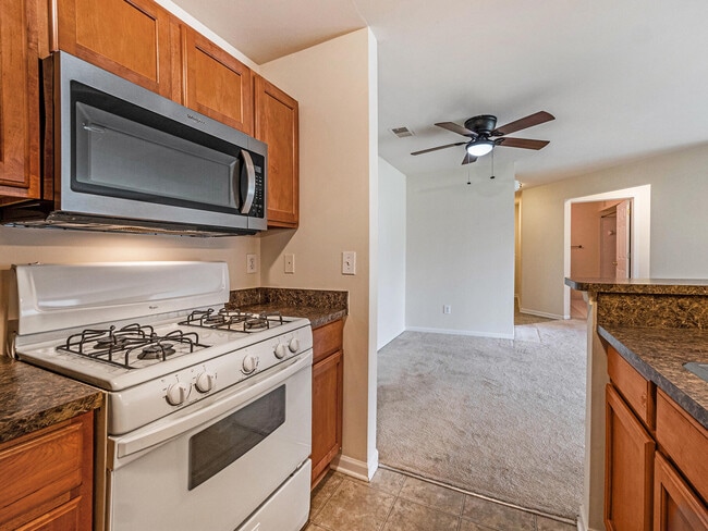 Building Photo - 1112 Addington Ln