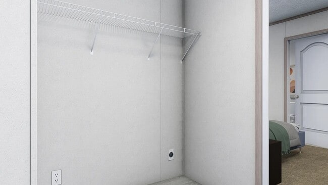 Building Photo - 338 Wellington Dr