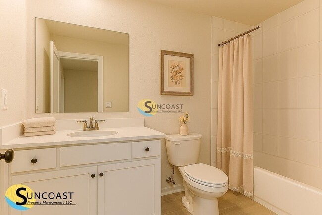 Building Photo - 6040 W Oak Park Blvd