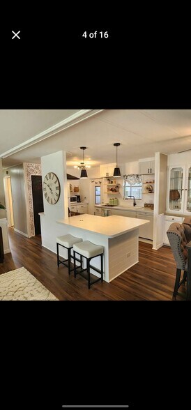 Building Photo - 82 Maple in the Wood