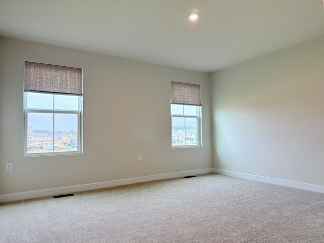 Building Photo - Beautiful New 3BR Milford Home – Community Pool, Gym & Prime Location!