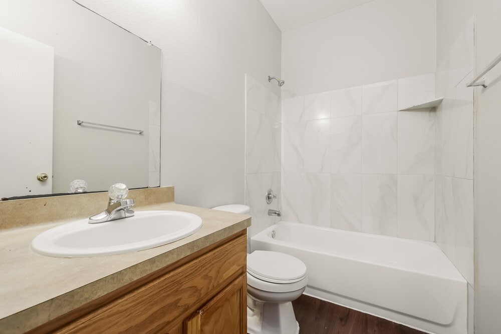 Building Photo - 1811 Adobe Stone Dr