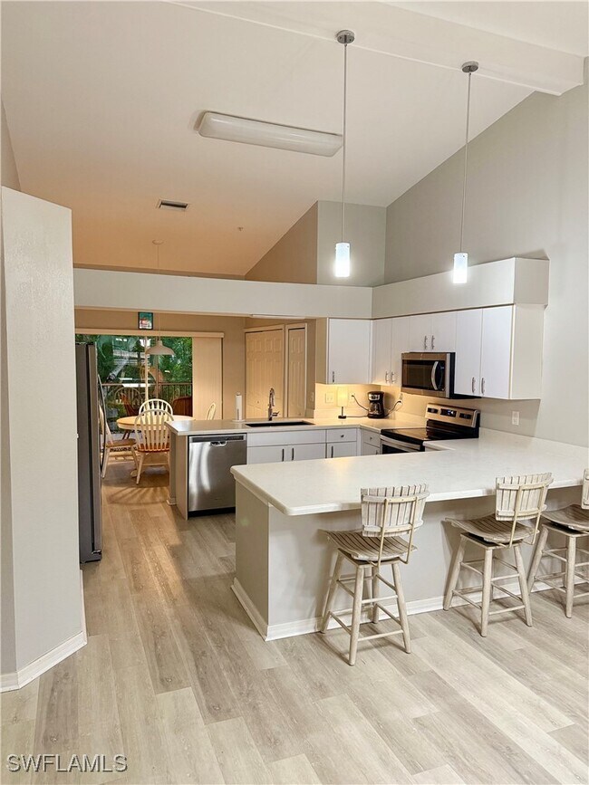 Building Photo - 28740 Diamond Dr