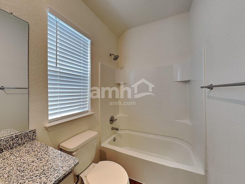 Building Photo - 2735 Geronimo Creek