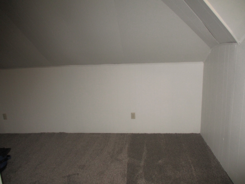 Building Photo - 922 Cameron Ave