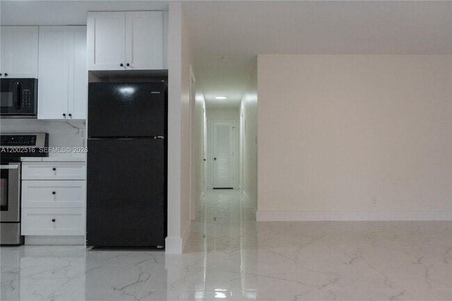 Building Photo - 5400 NW 18th St