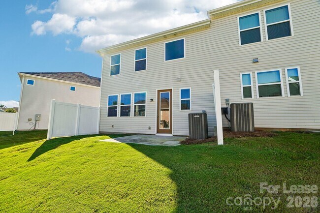 Building Photo - 15618 Little Bluestem St